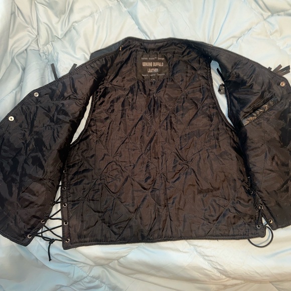 Navarette leather company fringe vest size medium/Large - Picture 2 of 6